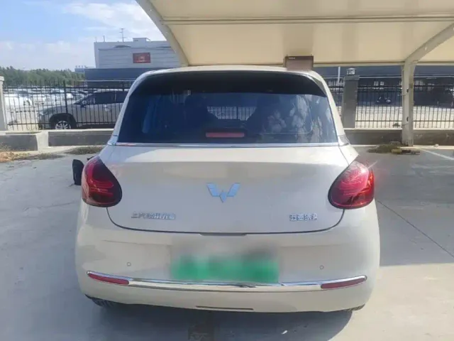 Wuling Bingo — Фото автомобиля 5