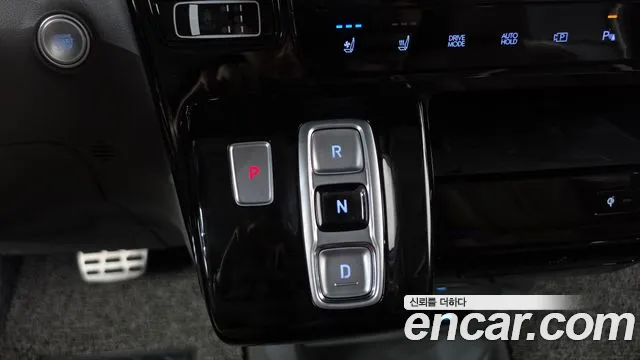 Hyundai Staria — Фото автомобиля 12