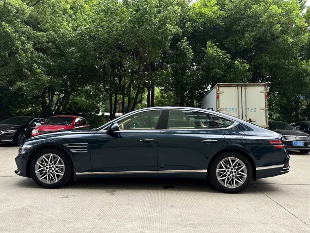 Genesis G80 — Фото автомобиля 10