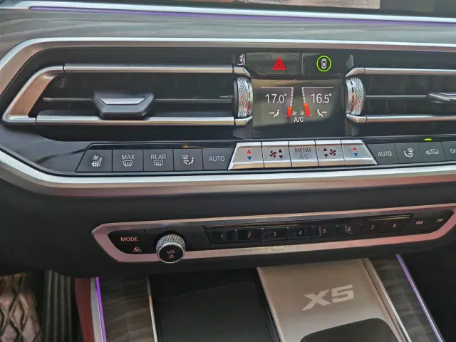 BMW X5 — Фото автомобиля 7