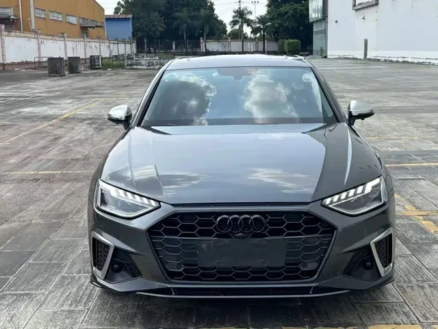 Audi A4L — Фото автомобиля 2