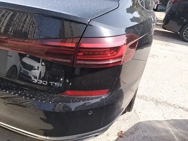 Volkswagen Passat — Фото автомобиля 7