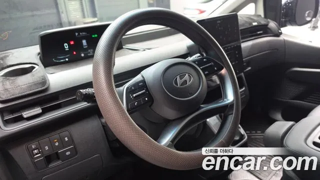 Hyundai Staria — Фото автомобиля 13
