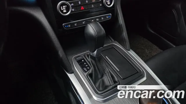Renault Korea SM6 — Фото автомобиля 12