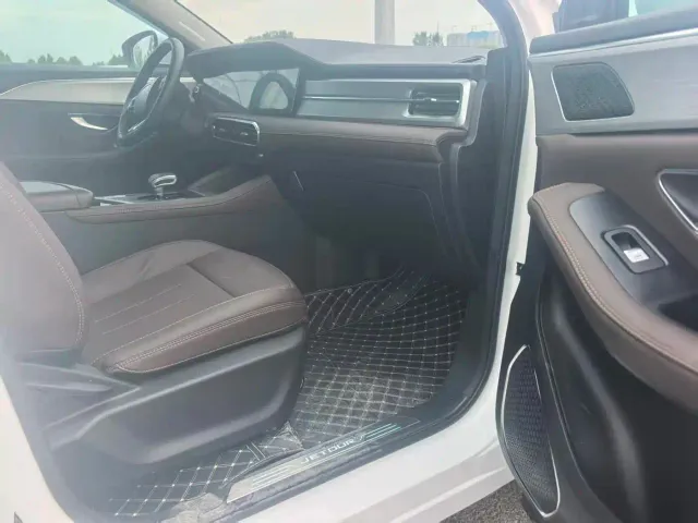Jetour X90 Plus — Фото автомобиля 11