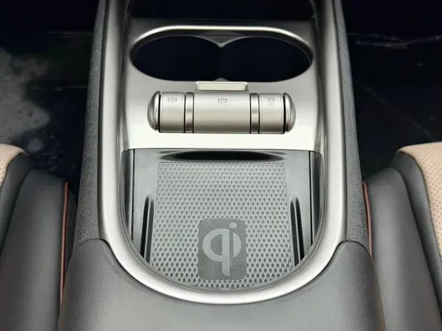 BYD Dolphin — Фото автомобиля 11