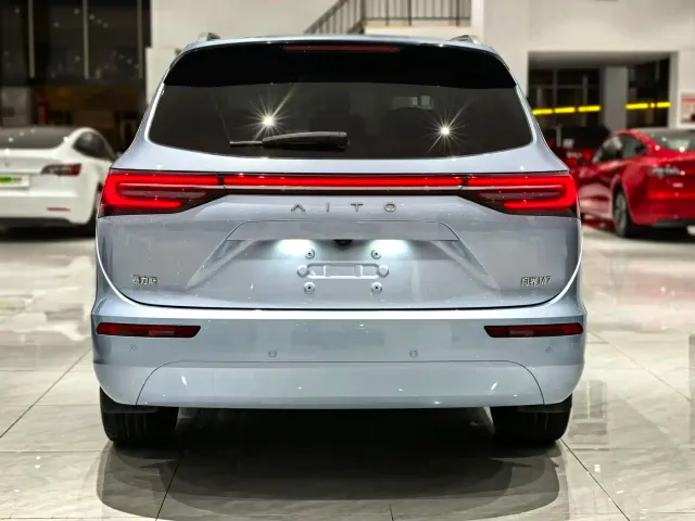 Aito M7 — Фото автомобиля 5