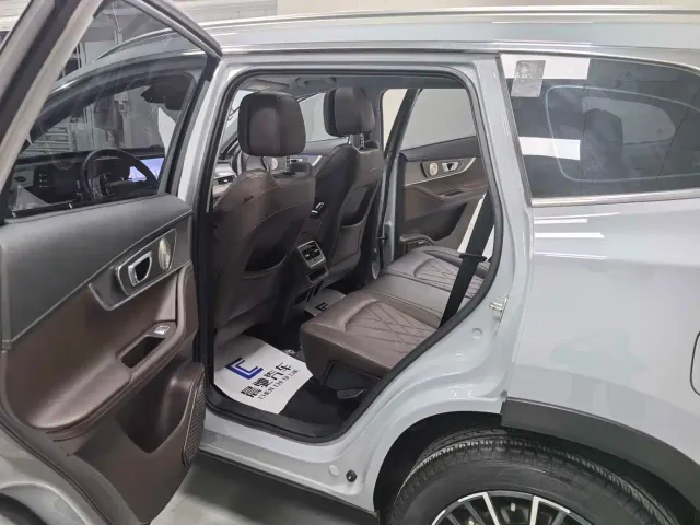 Chery Tiggo 8 PRO — Фото автомобиля 11