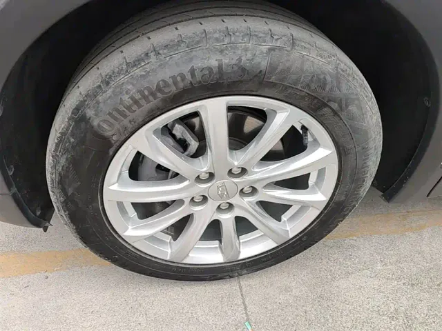 Cadillac XT4 — Фото автомобиля 22