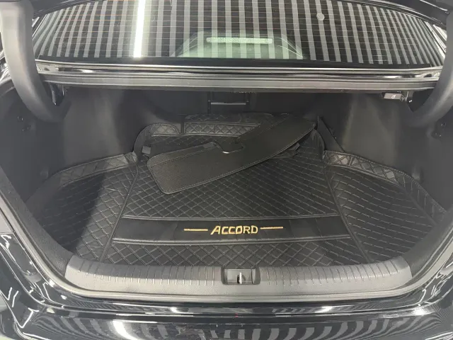 Honda Accord — Фото автомобиля 19