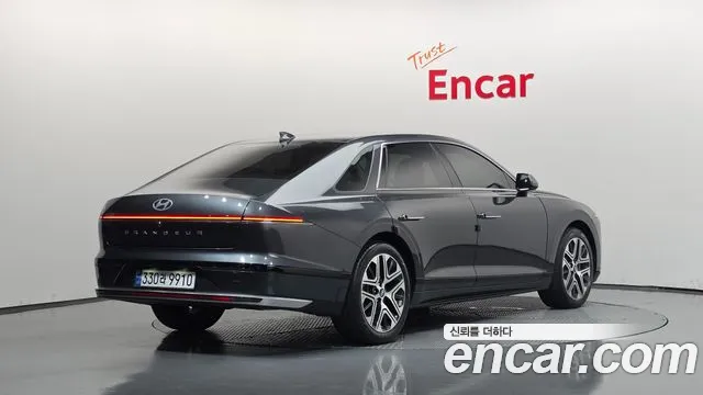Hyundai Grandeur GN7 — Фото автомобиля 2
