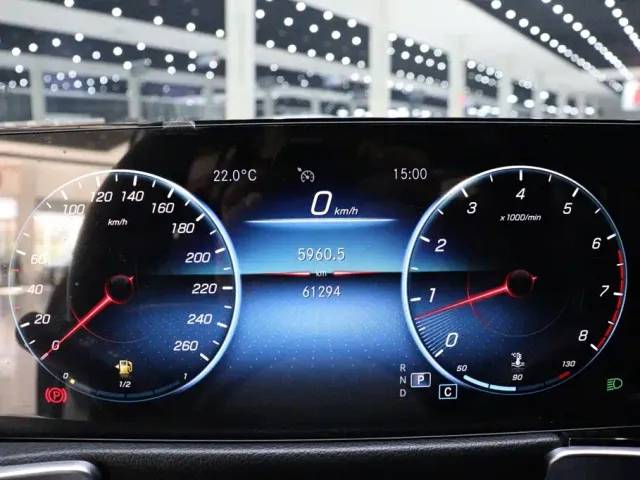 Mercedes-Benz GLB-Class — Фото автомобиля 14