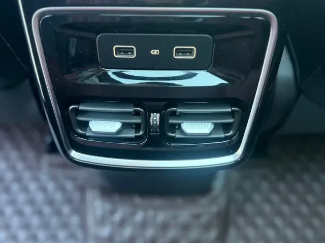 Jetour X70 Plus — Фото автомобиля 16