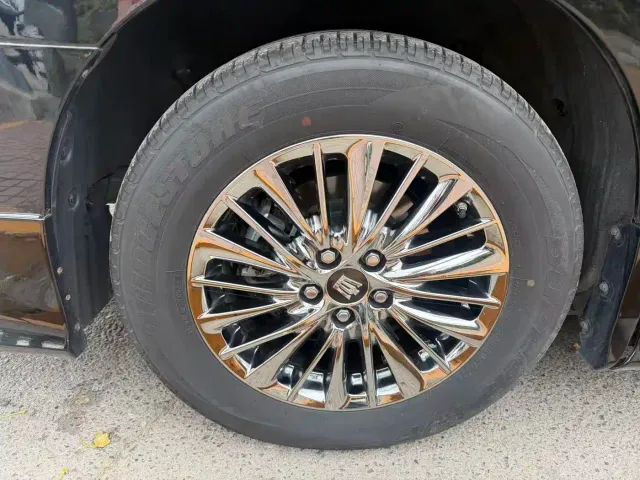 Toyota Vellfire — Фото автомобиля 9