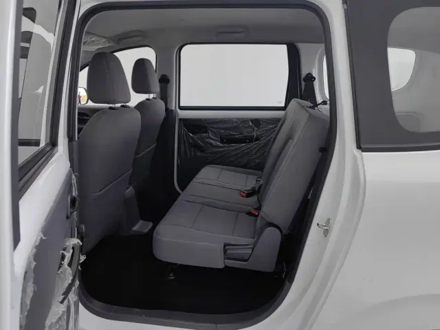 Wuling Hongguang — Фото автомобиля 15