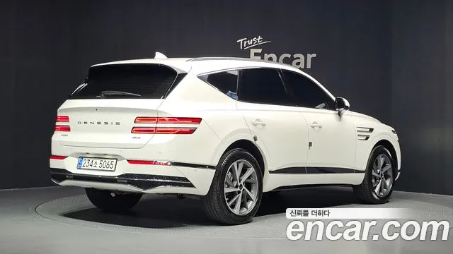 Genesis GV80 — Фото автомобиля 2