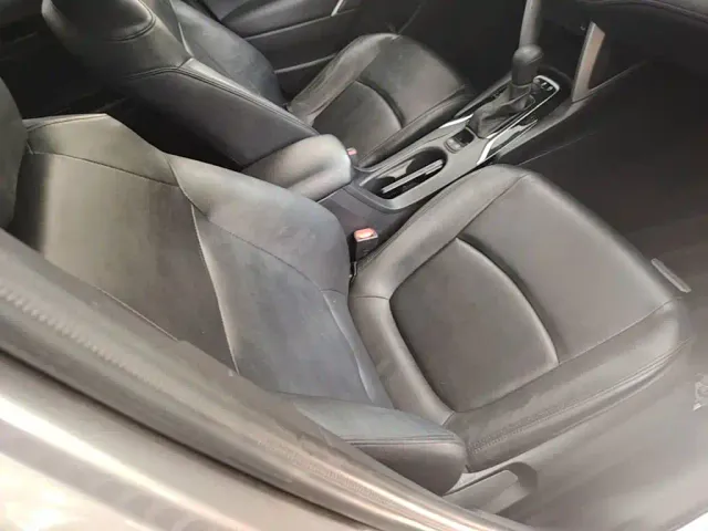 Toyota Corolla Cross — Фото автомобиля 24