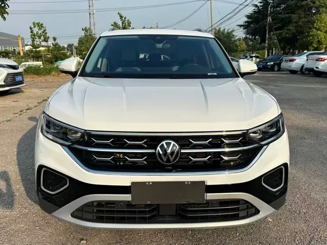Volkswagen Tayron — Фото автомобиля 2