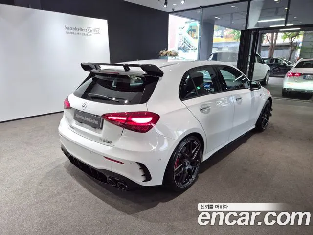 Mercedes-Benz A-Class — Фото автомобиля 2