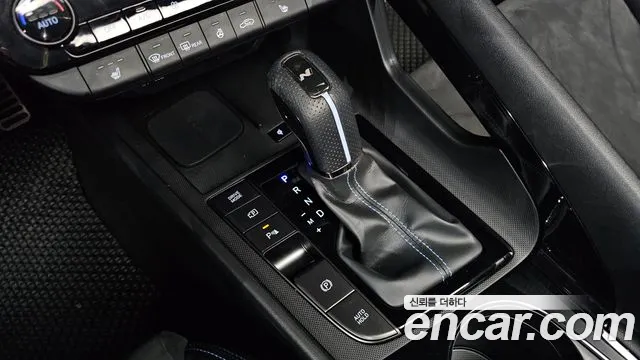 Hyundai AVANTE — Фото автомобиля 9