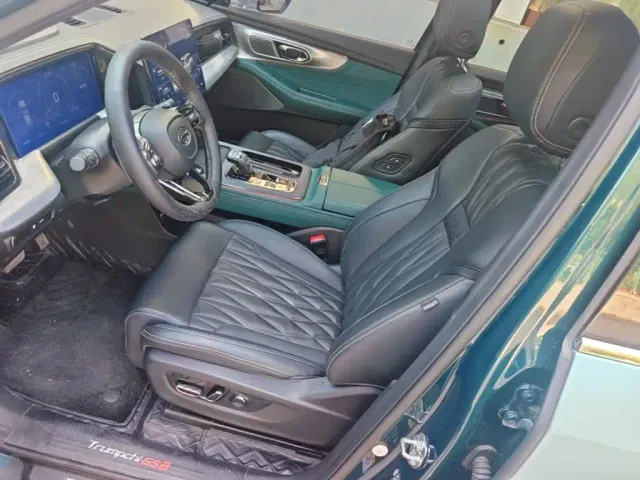 GAC Trumpchi GS8 — Фото автомобиля 14