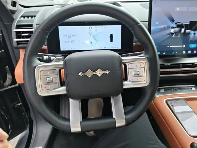 BYD FangChengBao Titanium 7 — Фото автомобиля 10