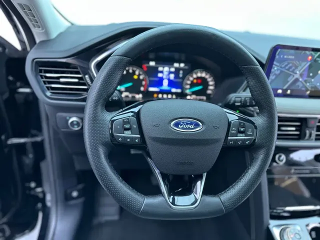 Ford Escape — Фото автомобиля 17