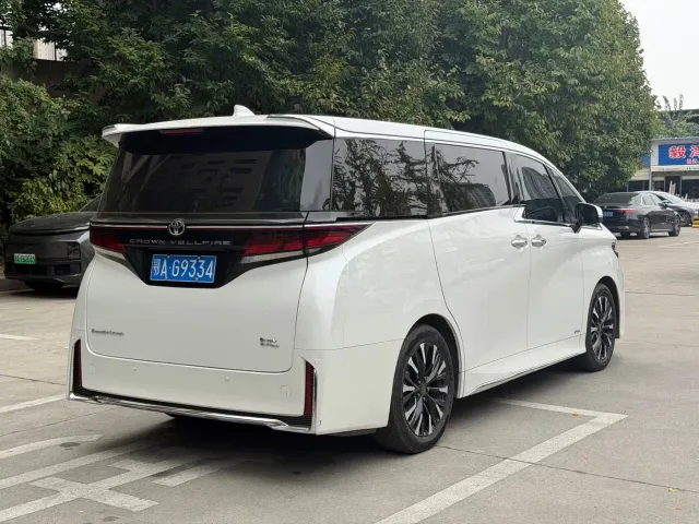 Toyota Vellfire — Фото автомобиля 20