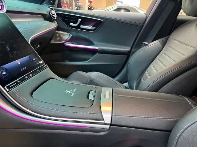 Mercedes-Benz C-Class — Фото автомобиля 6
