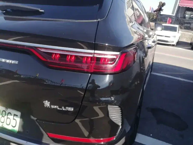 BYD Song PLUS — Фото автомобиля 7