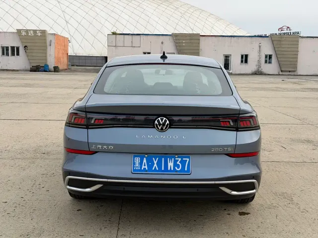 Volkswagen Lamando — Фото автомобиля 6