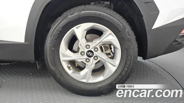 Hyundai Tucson NX4 — Фото автомобиля 6