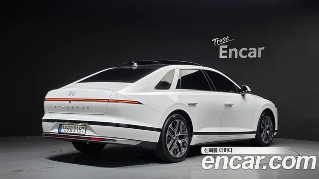 Hyundai Grandeur — Фото автомобиля 2