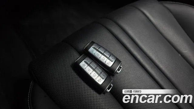 Genesis G80 Бензин 2.5 турбо AWD — Фото автомобиля 2