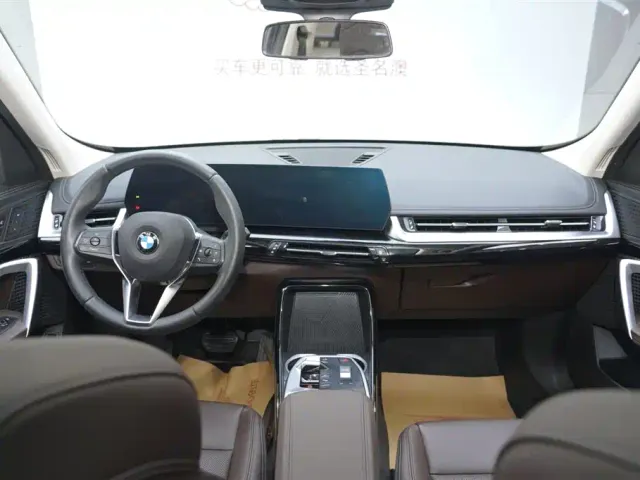 BMW X1 — Фото автомобиля 17