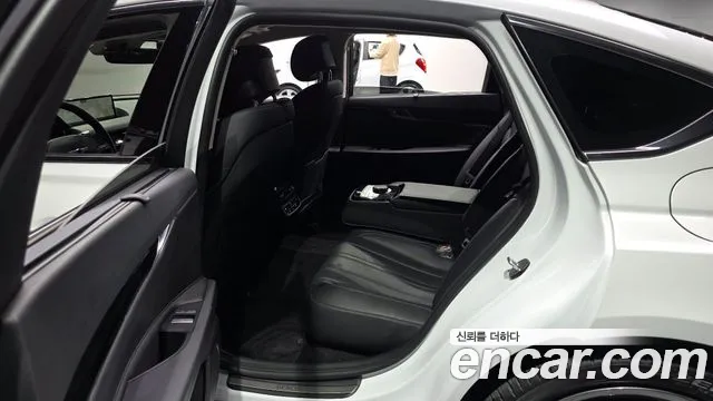 Genesis G80 RG3 — Фото автомобиля 18