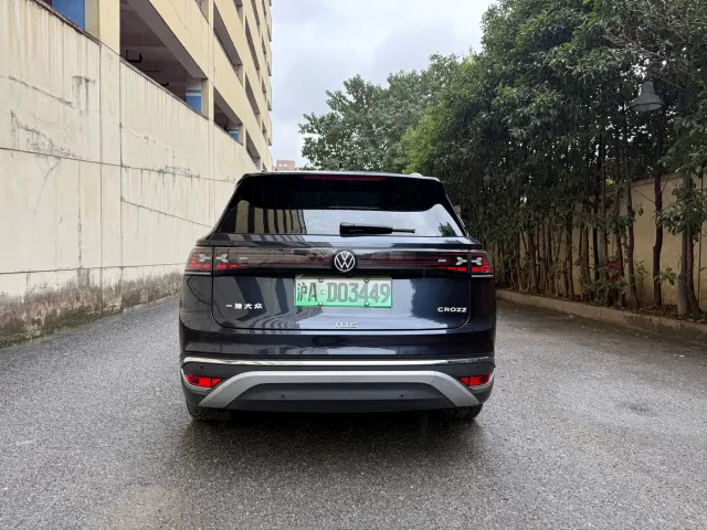 Volkswagen ID.6 Crozz — Фото автомобиля 8