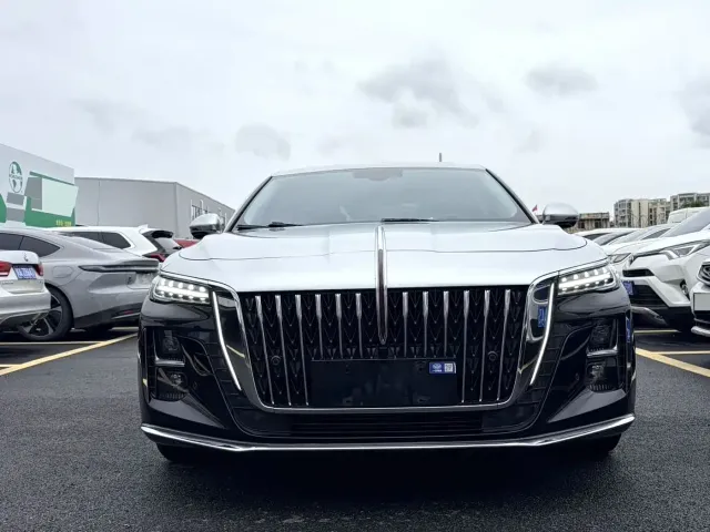 Hongqi H5 — Фото автомобиля 2