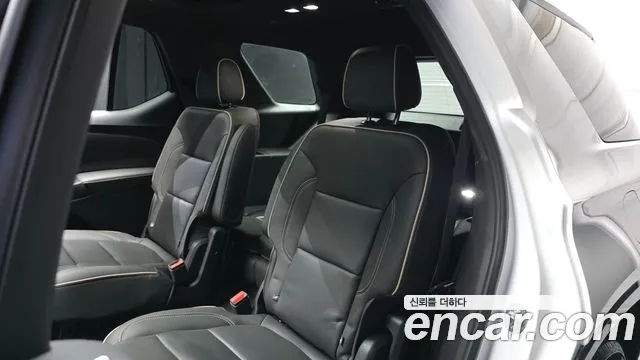 Chevrolet Traverse — Фото автомобиля 18