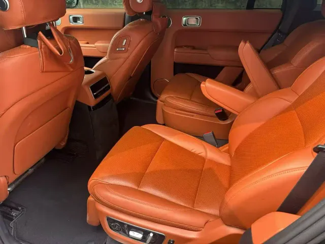 Li Auto L9 — Фото автомобиля 6