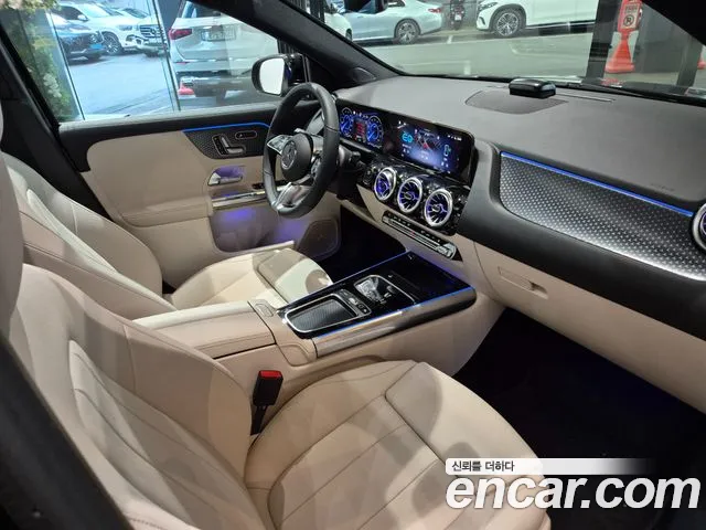 Mercedes-Benz EQA — Фото автомобиля 19