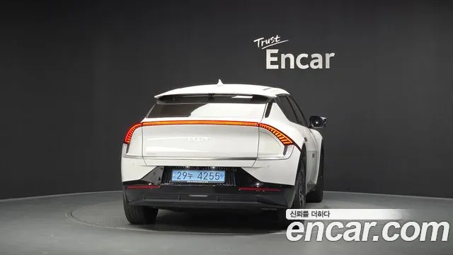 Kia EV6 Long Range — Фото автомобиля 4
