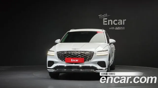 Genesis GV70 — Фото автомобиля 3