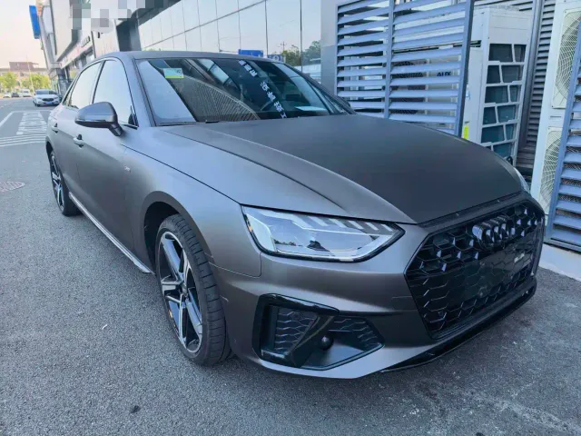 Audi A4L — Фото автомобиля 3