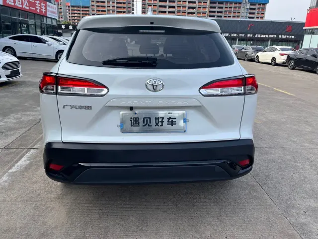 Toyota Frontlander — Фото автомобиля 14