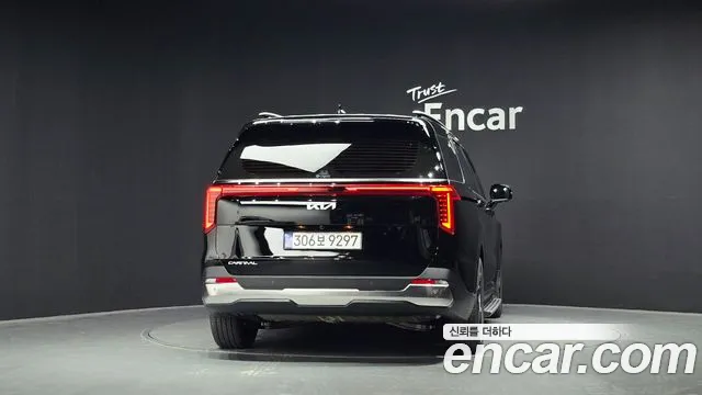 Kia Carnival 4th Gen — Фото автомобиля 4