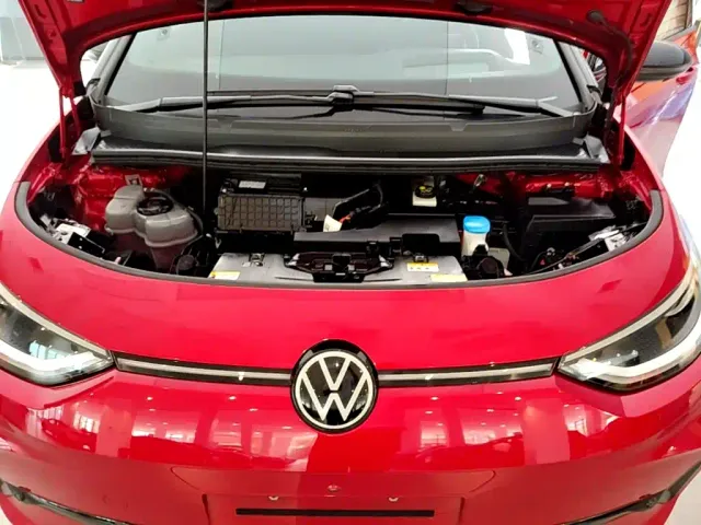Volkswagen ID.3 — Фото автомобиля 19