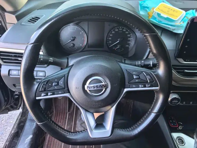 Nissan Teana — Фото автомобиля 14