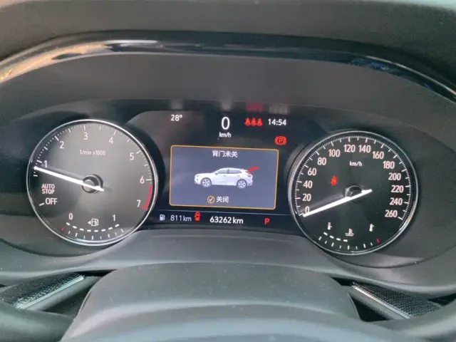 Buick Envision Plus — Фото автомобиля 14