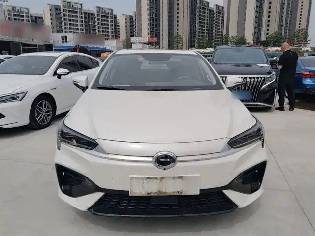 GAC Aion S — Фото автомобиля 2